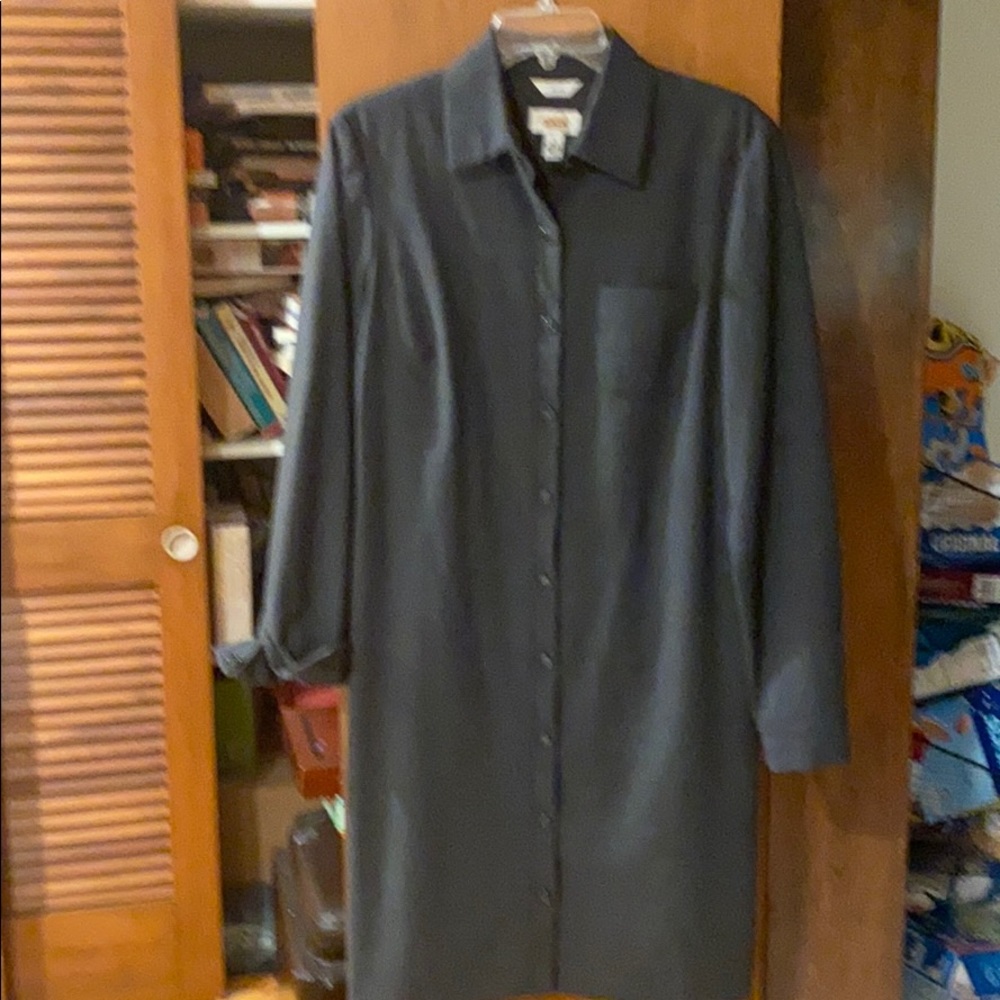 Never worn TALBOTS SHIRT GRAY DRESS